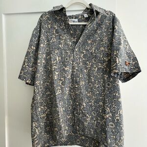 Reyn Spooner Blue and Cream Casual Button Down Shirt